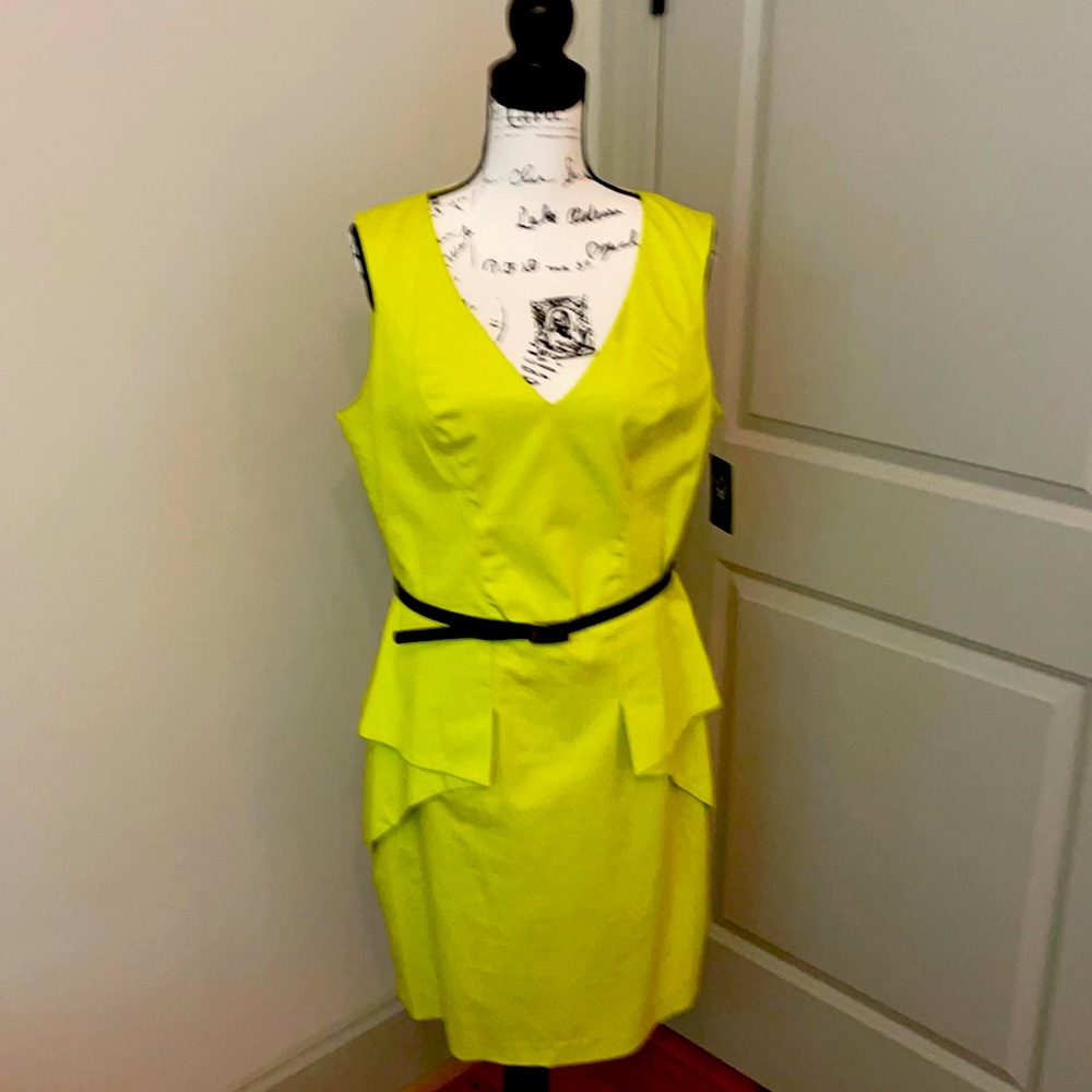 NEW Vince Camuto dress